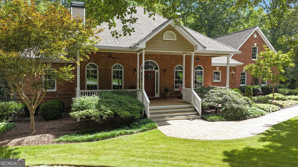 125 Jay Trail, Fayetteville, GA 30215