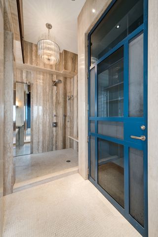 707 W Junior Terrace PH-12, Chicago, IL 60613