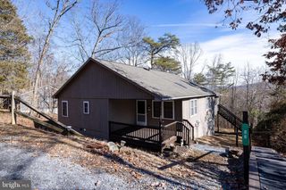 86 MAPLE AVE, Mount Jackson, VA 22842