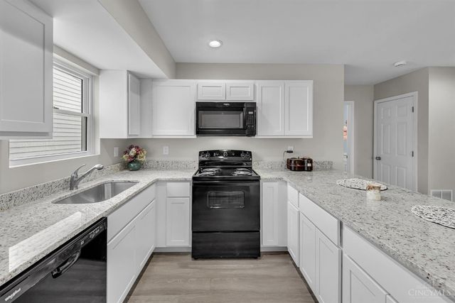1789 Agnes, Cincinnati, OH 45223