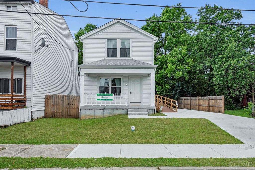 1789 Agnes, Cincinnati, OH 45223