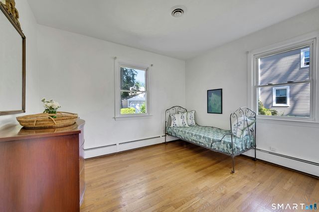 69 Willowbrook Avenue, Stamford, CT 06902