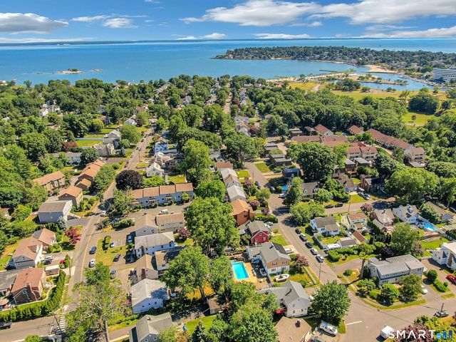 69 Willowbrook Avenue, Stamford, CT 06902