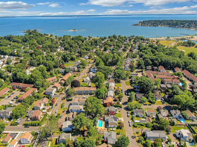 69 Willowbrook Avenue, Stamford, CT 06902