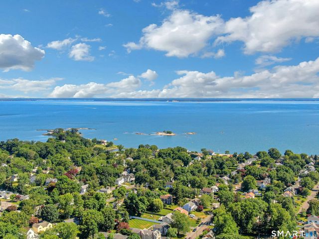 69 Willowbrook Avenue, Stamford, CT 06902