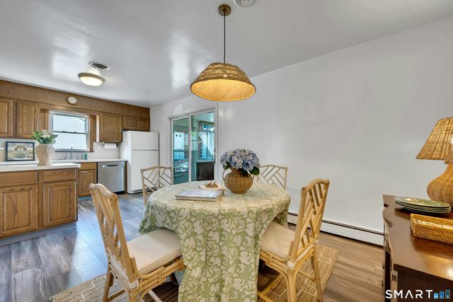 69 Willowbrook Avenue, Stamford, CT 06902