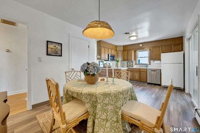 69 Willowbrook Avenue, Stamford, CT 06902