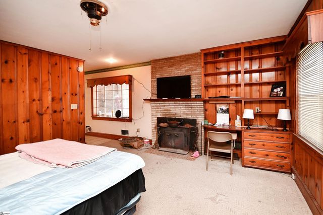 6 Beatrice Street, Greenville, SC 29611