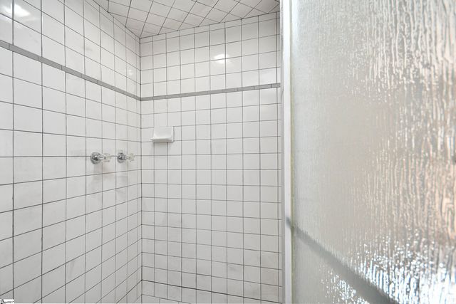 6 Beatrice Street, Greenville, SC 29611