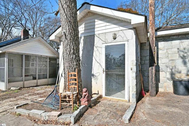 6 Beatrice Street, Greenville, SC 29611