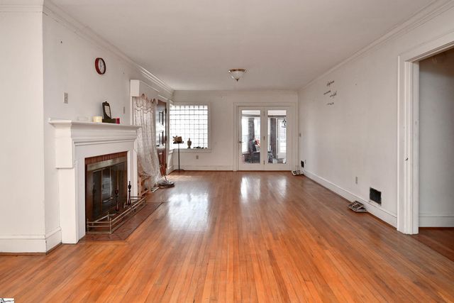 6 Beatrice Street, Greenville, SC 29611