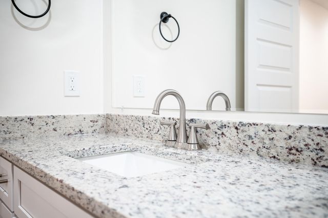 10480 Leesville RD, Lynch Station, VA 24571