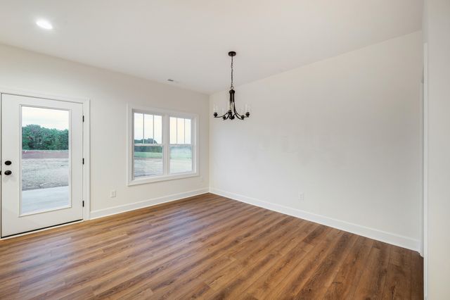 10480 Leesville RD, Lynch Station, VA 24571