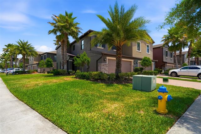 28580 TRANQUIL LAKE CIRCLE, Wesley Chapel, FL 33543