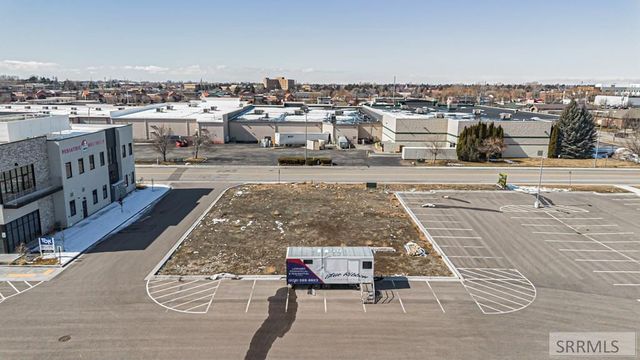 2985 Eagle Drive, Ammon, ID 83406