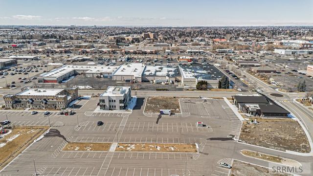 2985 Eagle Drive, Ammon, ID 83406