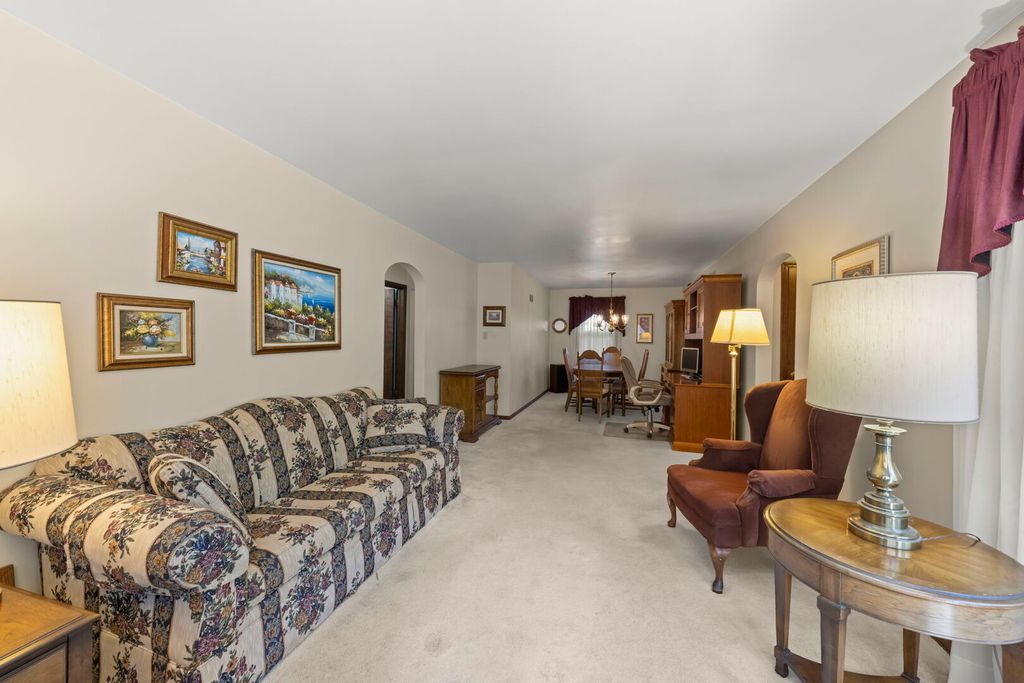 4038 Highland Avenue, Downers Grove, IL 60515 — photo 4