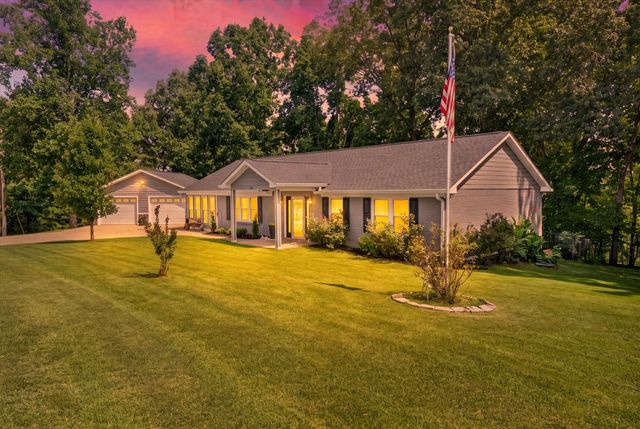 203 Shane Lee Cir, Dover, TN 37058