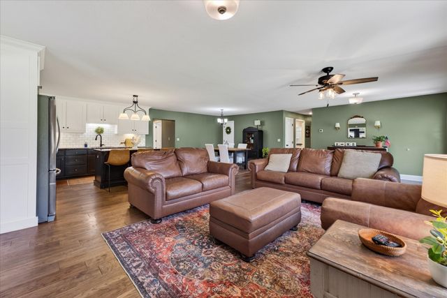 203 Shane Lee Cir, Dover, TN 37058