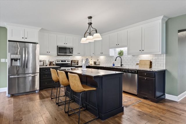 203 Shane Lee Cir, Dover, TN 37058