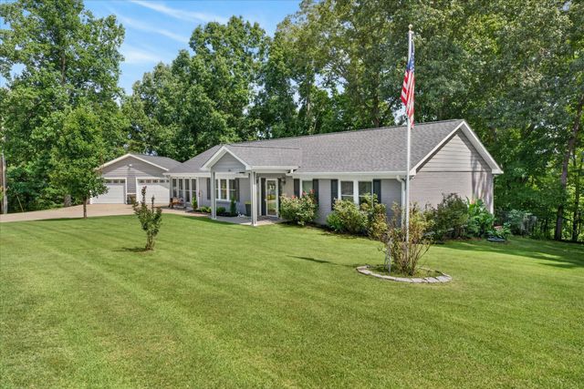 203 Shane Lee Cir, Dover, TN 37058