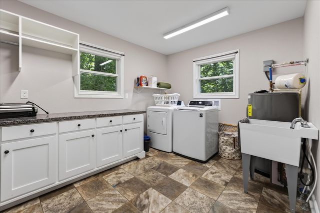 203 Shane Lee Cir, Dover, TN 37058