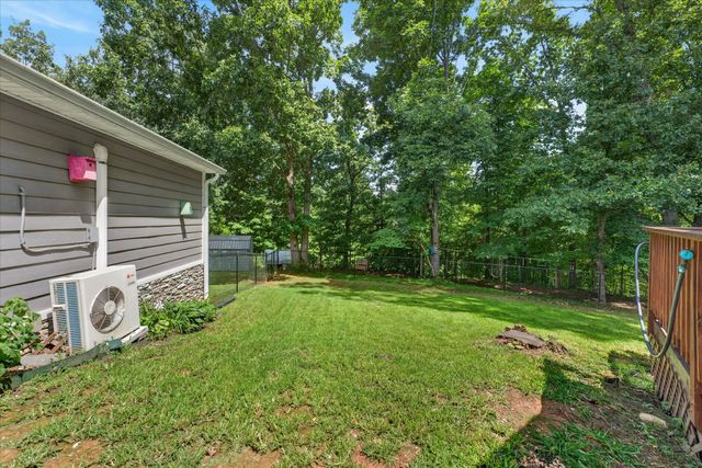 203 Shane Lee Cir, Dover, TN 37058