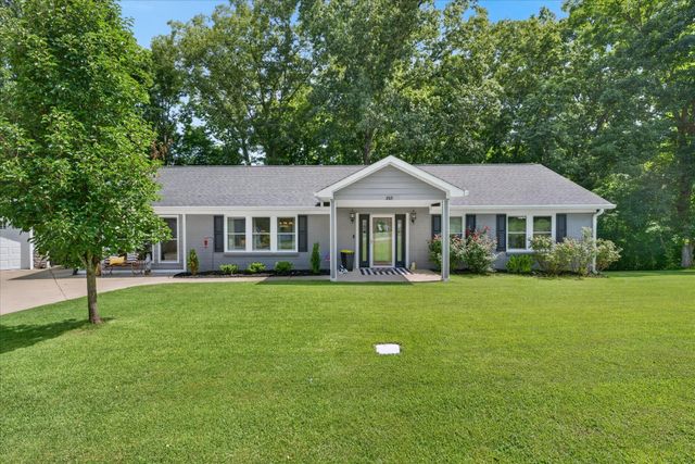 203 Shane Lee Cir, Dover, TN 37058