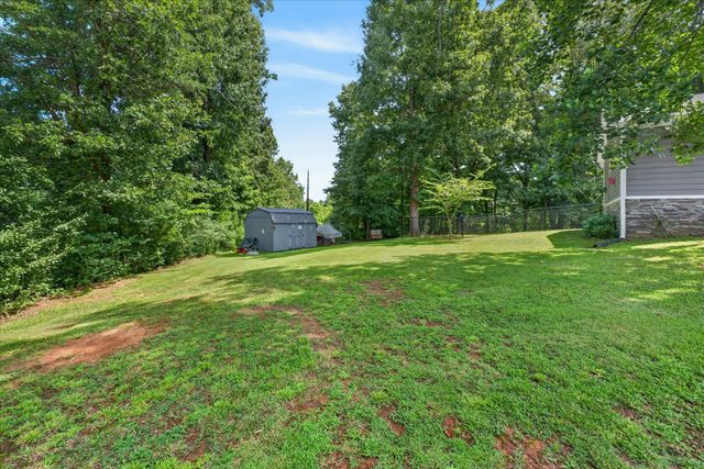 203 Shane Lee Cir, Dover, TN 37058