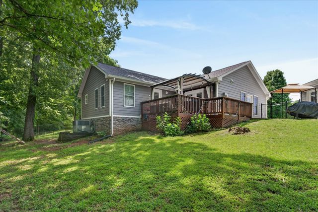 203 Shane Lee Cir, Dover, TN 37058