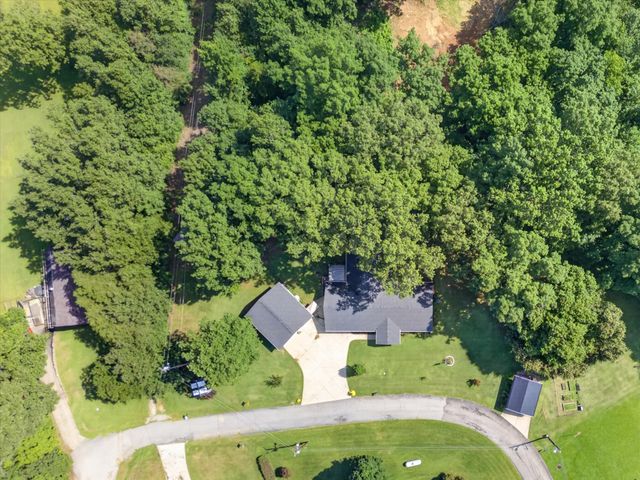 203 Shane Lee Cir, Dover, TN 37058