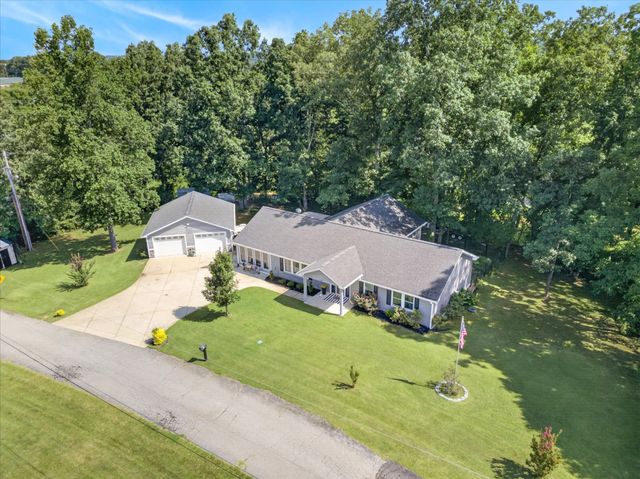 203 Shane Lee Cir, Dover, TN 37058