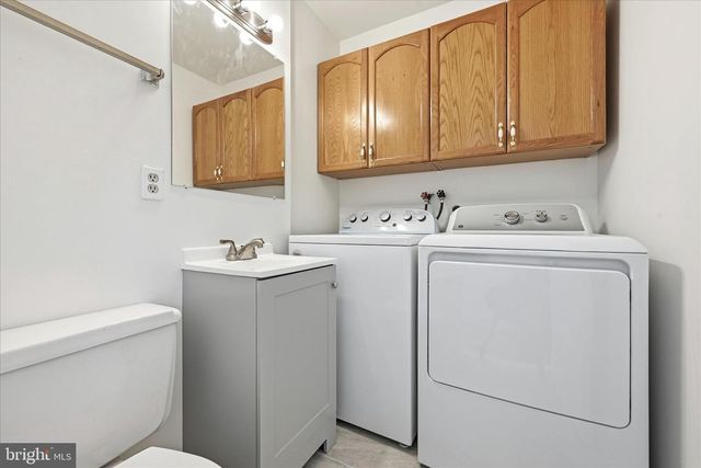 5834 BURKE MANOR CT, Burke, VA 22015