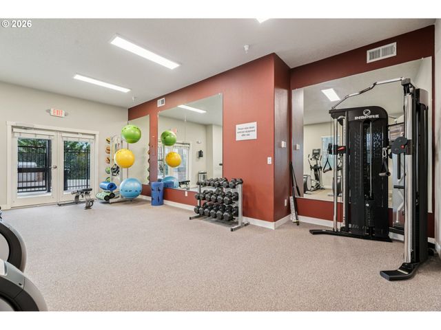 17168 Sw SNOWDALE St H-102, Beaverton, OR 97007