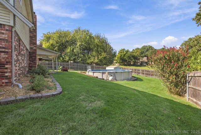 2412 W Fort Worth Street, Broken Arrow, OK 74012