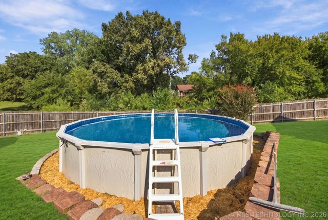 2412 W Fort Worth Street, Broken Arrow, OK 74012