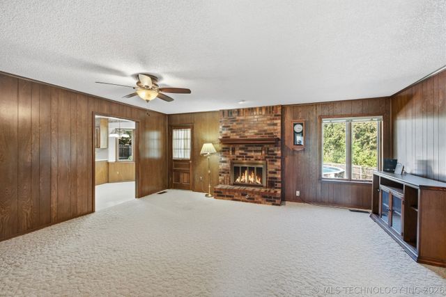 2412 W Fort Worth Street, Broken Arrow, OK 74012