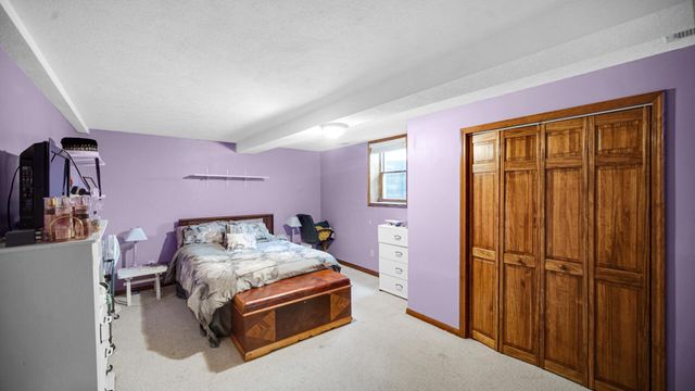 100 N Pawnee Court, La Porte, IN 46350