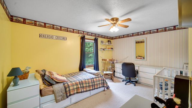 100 N Pawnee Court, La Porte, IN 46350