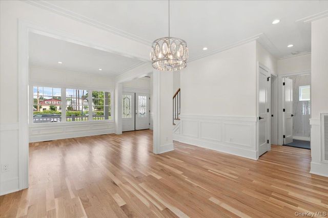 51 Willis Avenue, Syosset, NY 11791