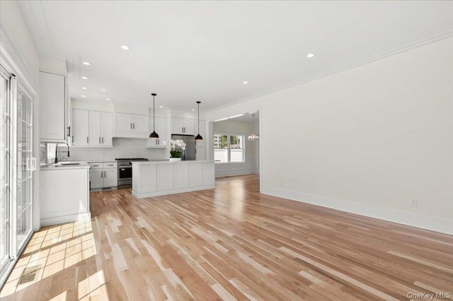 51 Willis Avenue, Syosset, NY 11791