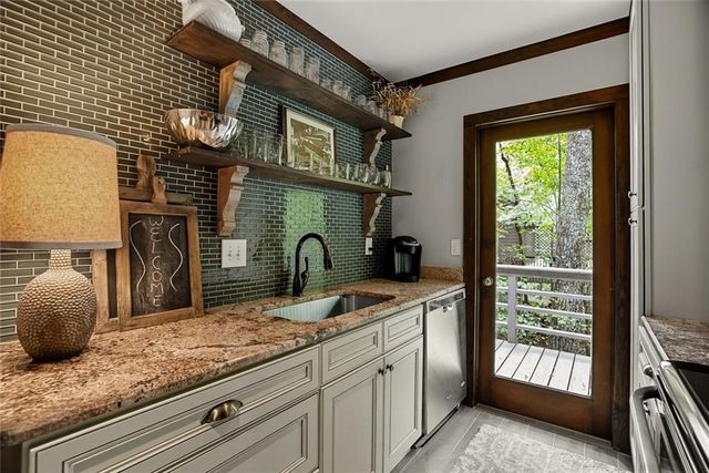 176 Wild Ginger Circle, Jasper, GA 30143