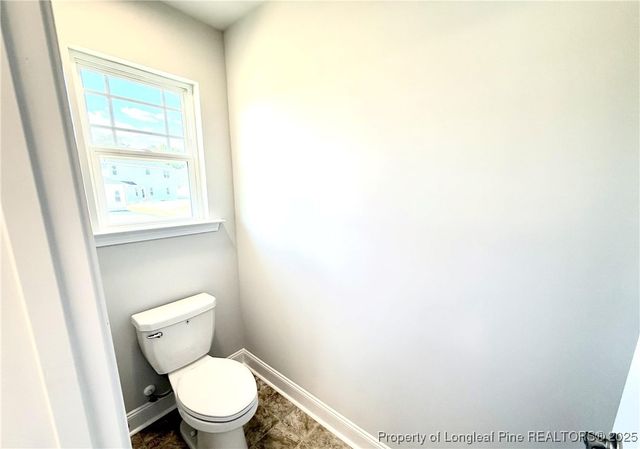211 Drayton Hall Lane, Sanford, NC 27330