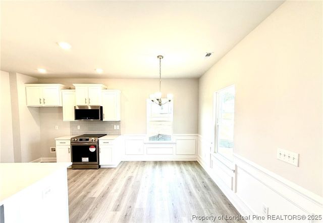 211 Drayton Hall Lane, Sanford, NC 27330