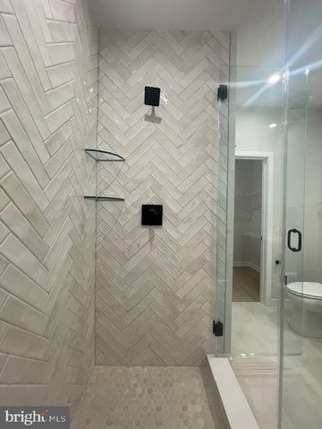 14431 GLEN MANOR DR, Chantilly, VA 20151