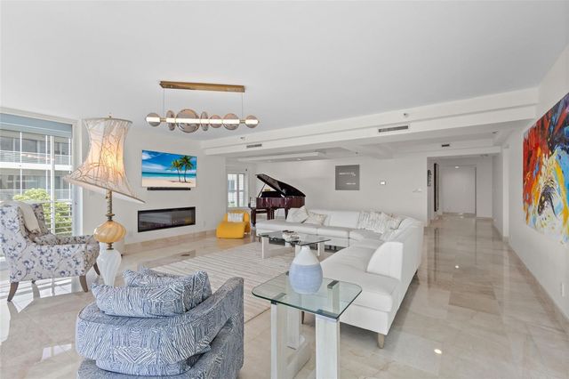 2450 HARBOURSIDE DRIVE 244, Longboat Key, FL 34228