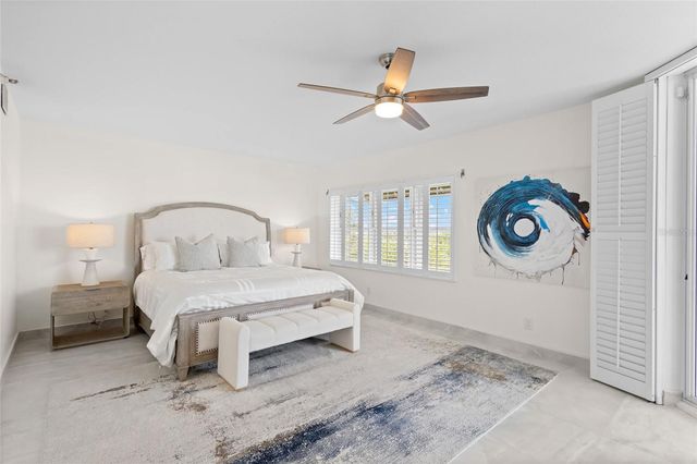 2450 HARBOURSIDE DRIVE 244, Longboat Key, FL 34228