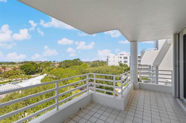 2450 HARBOURSIDE DRIVE 244, Longboat Key, FL 34228
