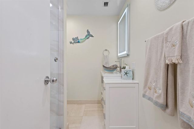 2450 HARBOURSIDE DRIVE 244, Longboat Key, FL 34228