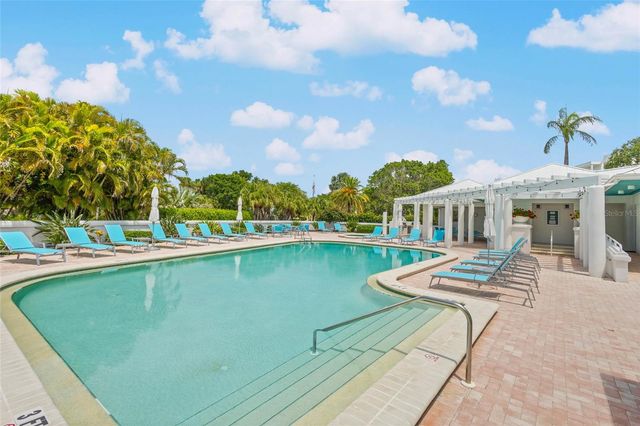 2450 HARBOURSIDE DRIVE 244, Longboat Key, FL 34228